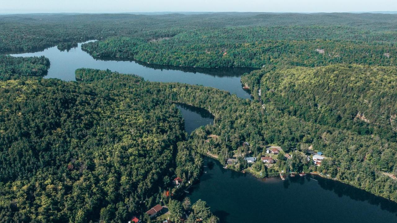 Auberge Mandala Saint Mathieu Du Parc Exteriér fotografie