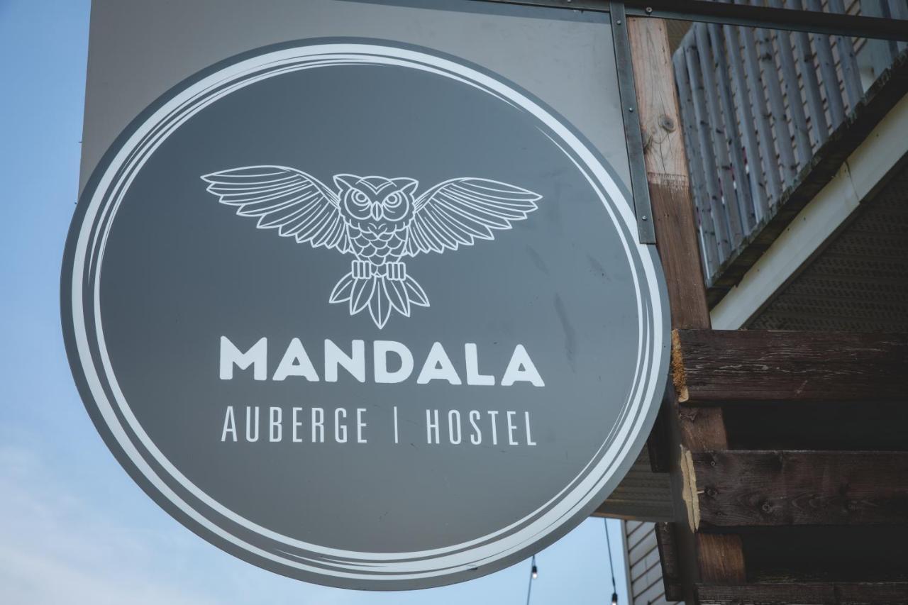 Auberge Mandala Saint Mathieu Du Parc Exteriér fotografie