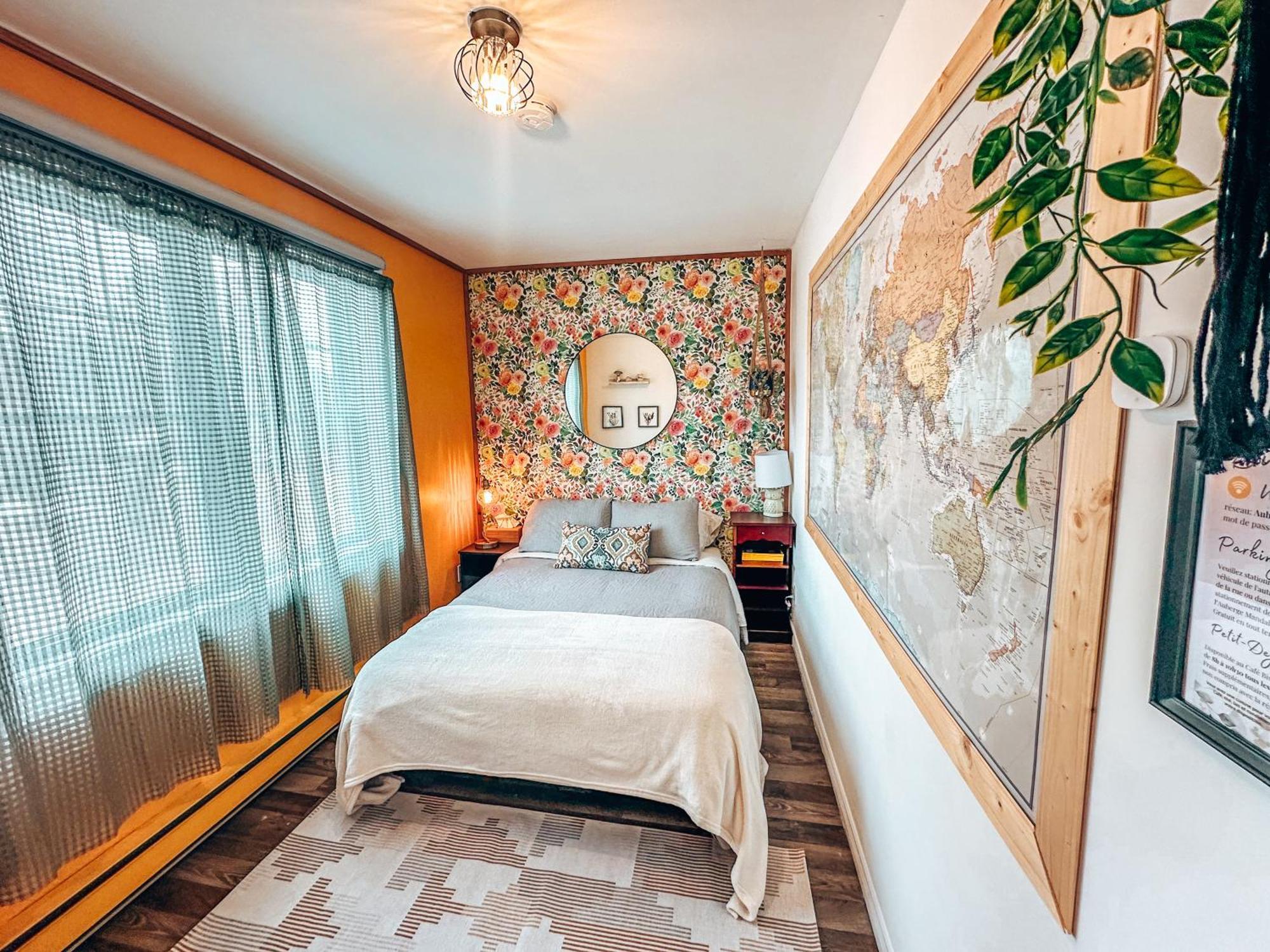 Auberge Mandala Saint Mathieu Du Parc Exteriér fotografie